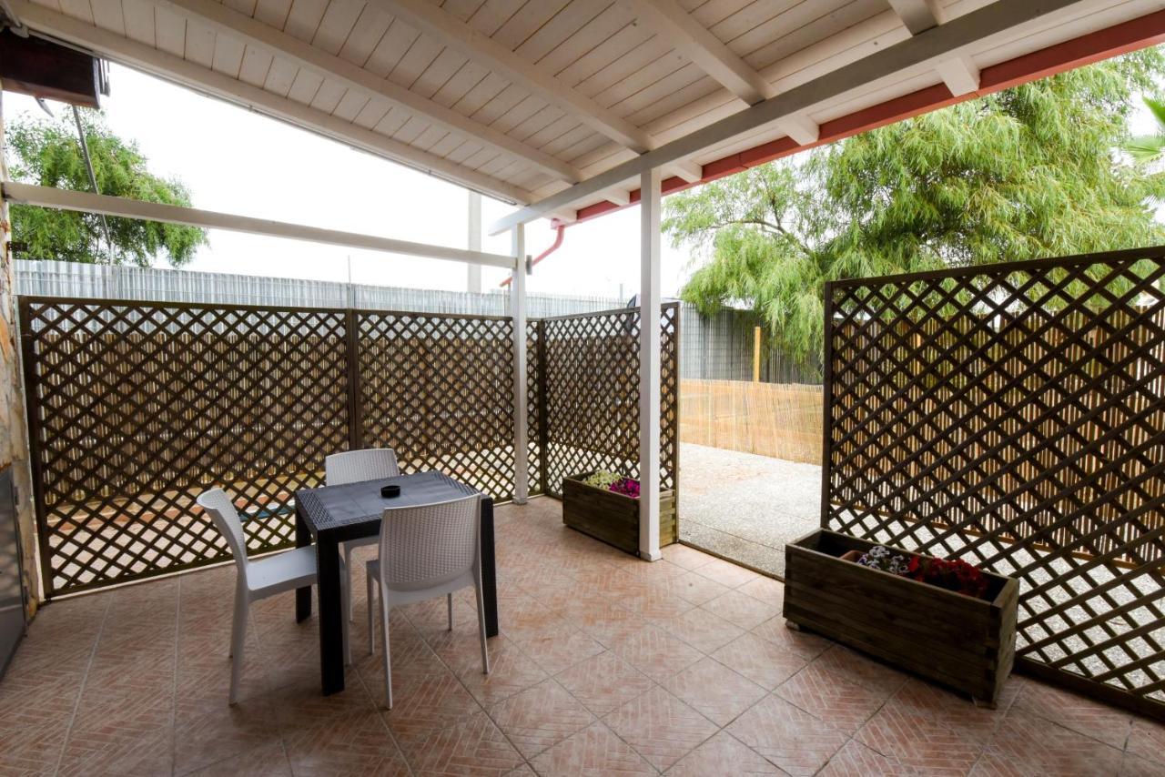 Giardini Sausari Residence Punta Prosciutto Exteriör bild