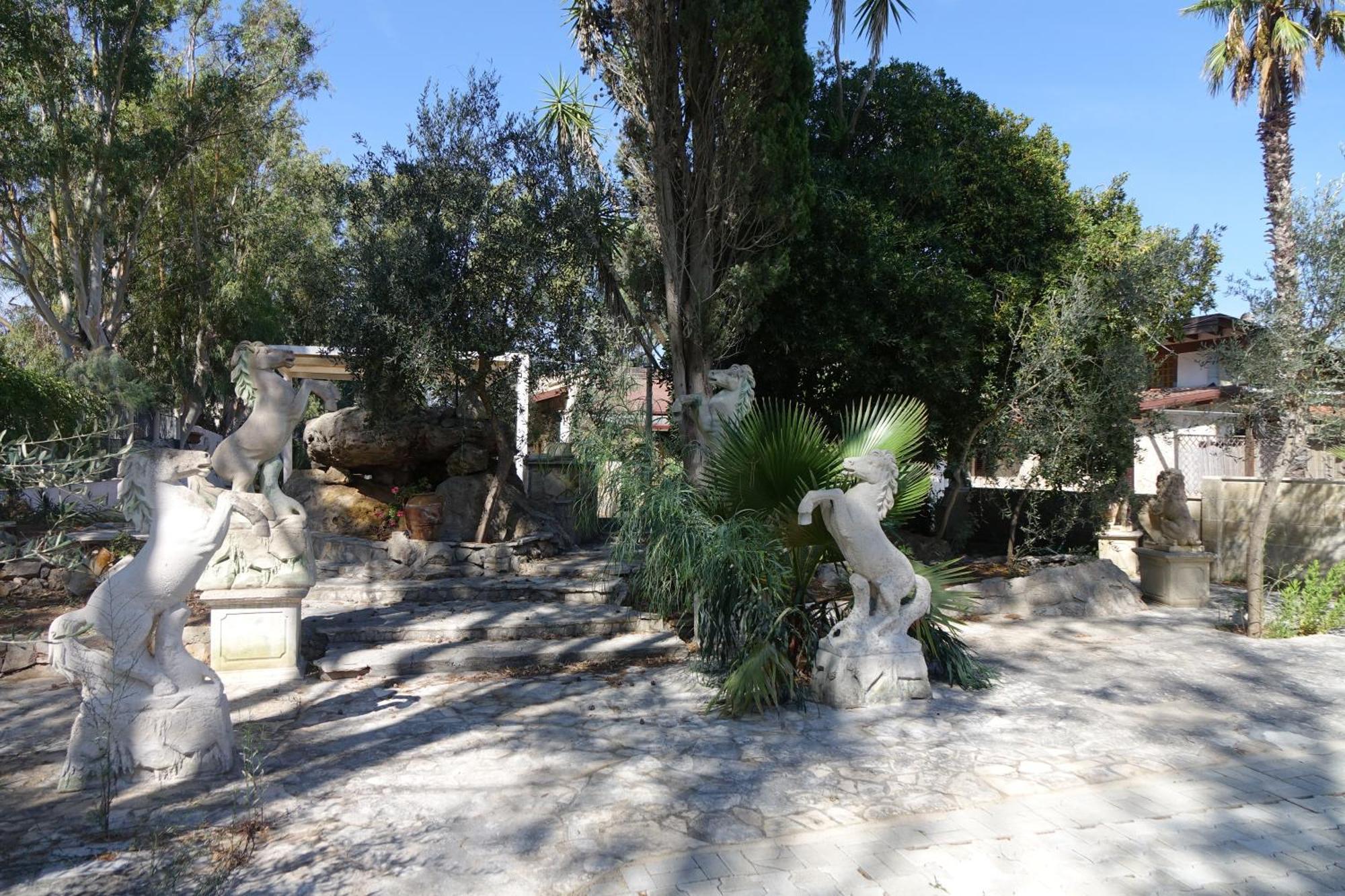 Giardini Sausari Residence Punta Prosciutto Exteriör bild