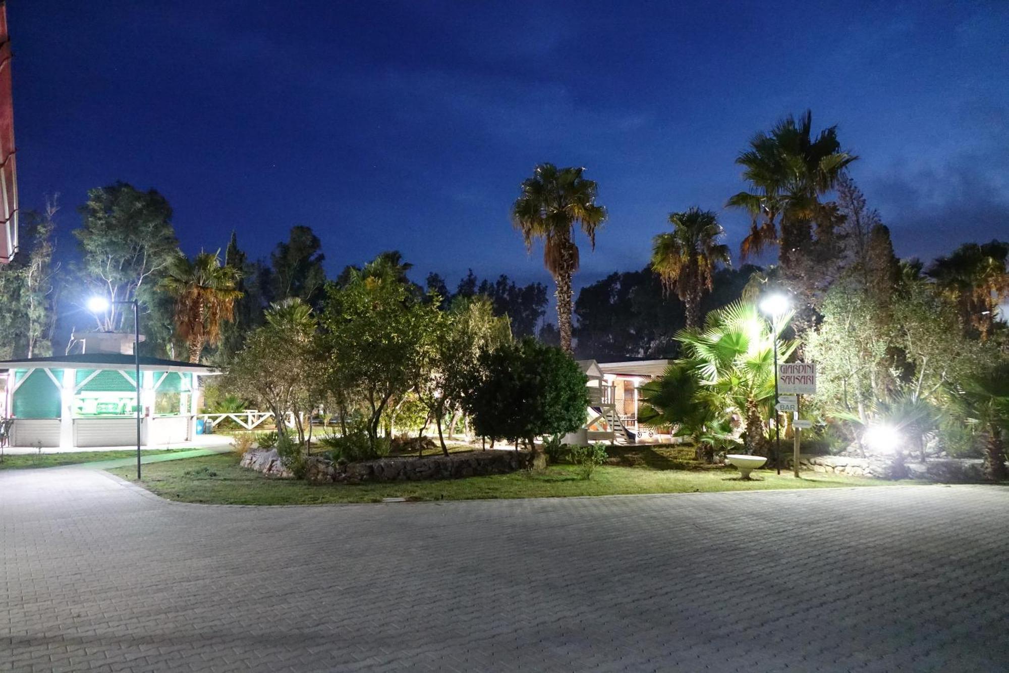 Giardini Sausari Residence Punta Prosciutto Exteriör bild